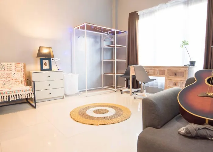 Apartment Mirri House Kanan Bawah *